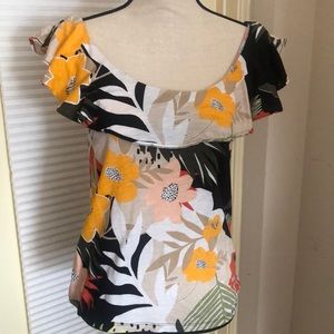 LOFT SMALL Flower Woman Blouse, great condition